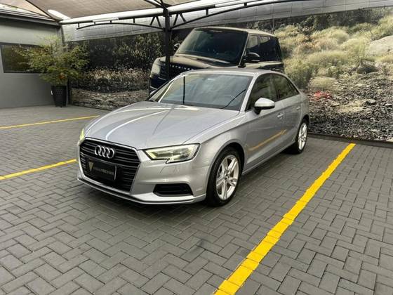 AUDI A3 1.4 TFSI FLEX SEDAN PRESTIGE TIPTRONIC